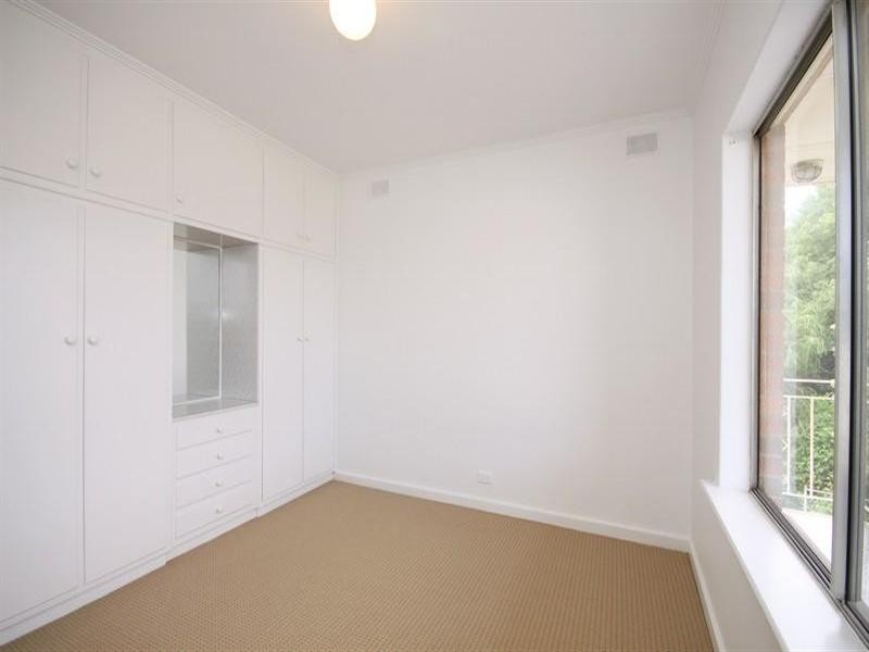 4/14 Pacific Parade, West Beach SA 5024