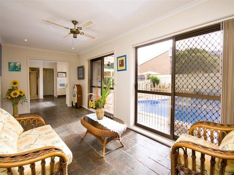 35 Margaret Street, Kidman Park SA 5025