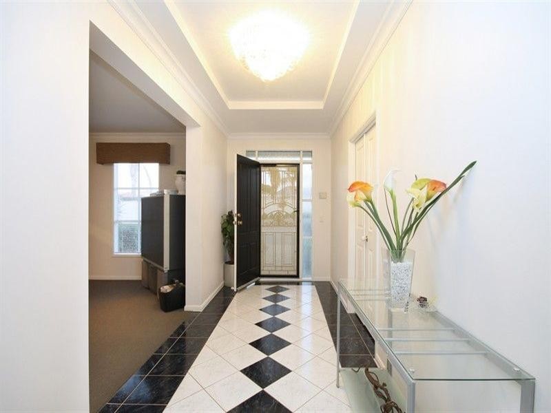 15 Crews Crescent, Plympton SA 5038