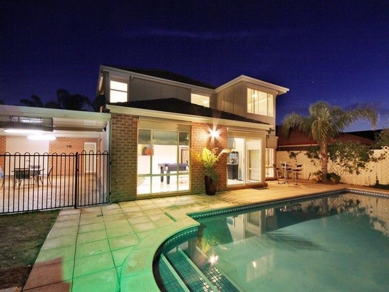 15 Crews Crescent, Plympton SA 5038