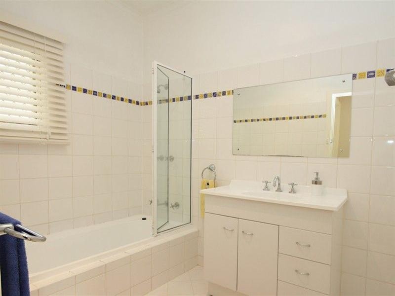 8 Henderson Street, Henley Beach SA 5022