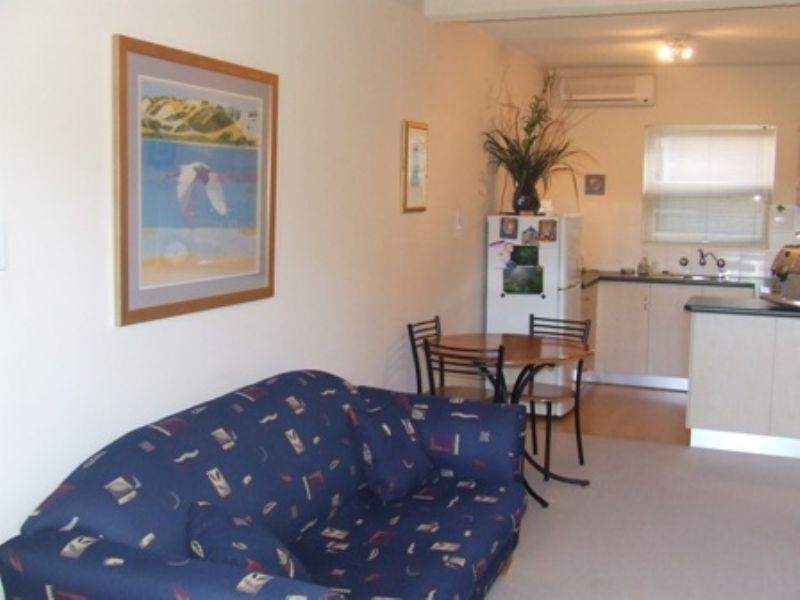 3/41 Military Road, West Beach SA 5024