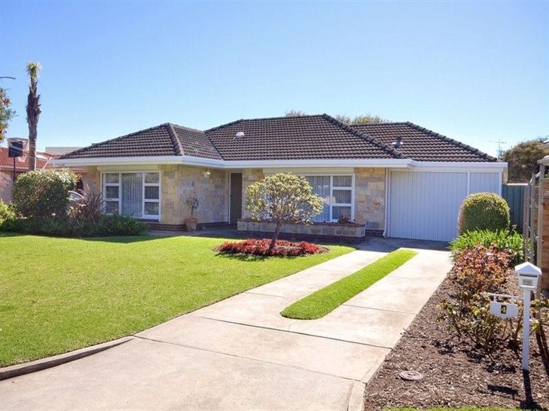 4 Winston Crescent, West Beach SA 5024