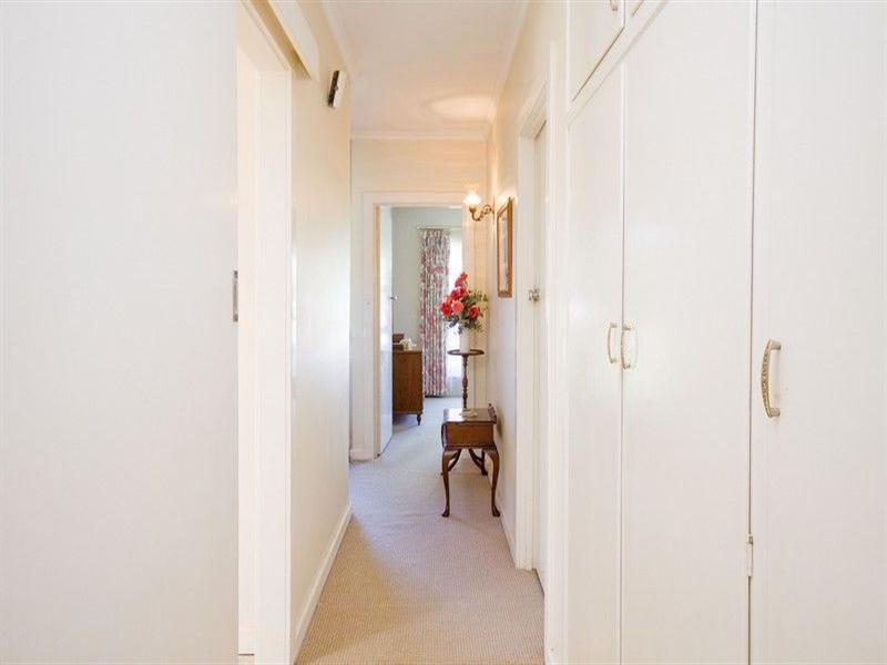 4 Winston Crescent, West Beach SA 5024