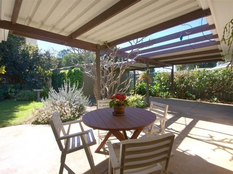 4 Winston Crescent, West Beach SA 5024