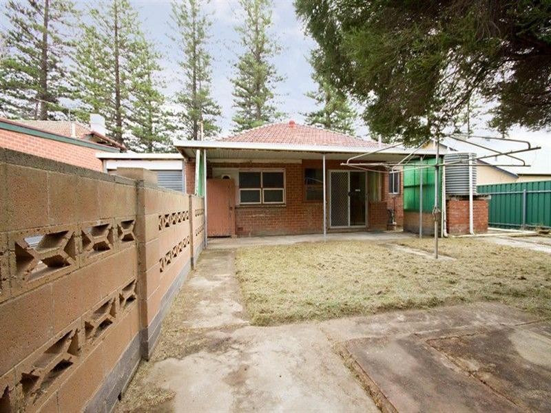 112 North Street, Henley Beach SA 5022