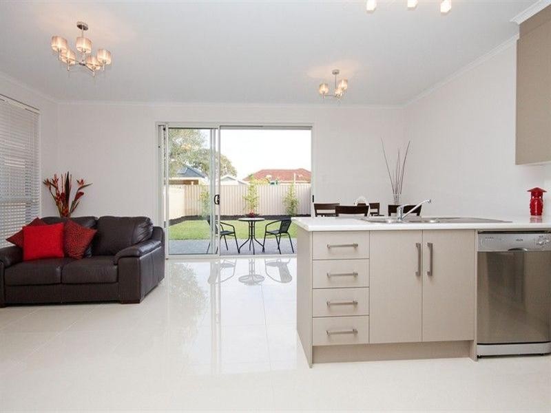 14A Levistone Street, Seaton SA 5023