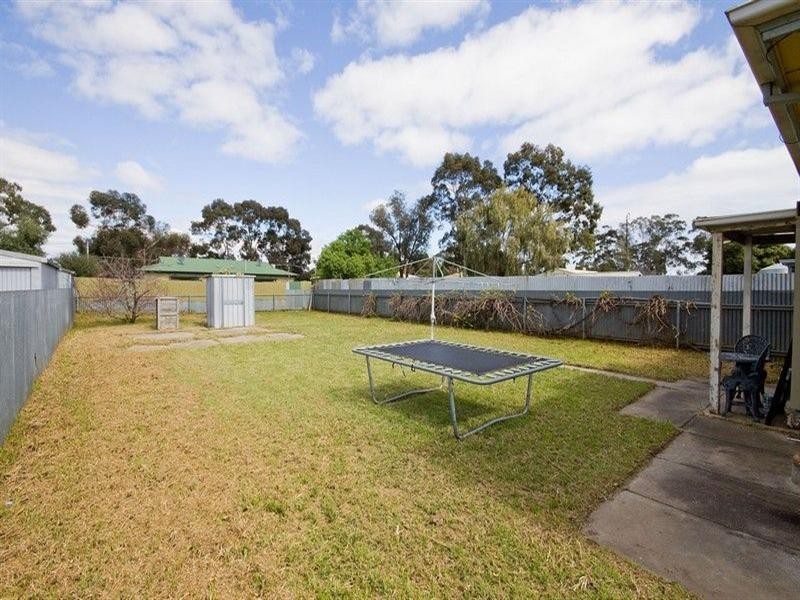 11 Cromwell Road, Kilburn SA 5084