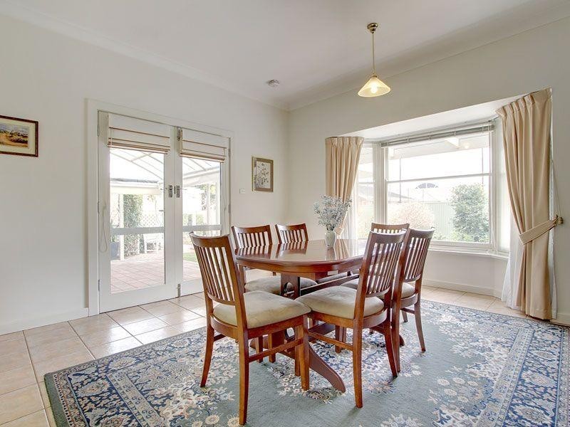 1 Carolyn Avenue, Fulham SA 5024