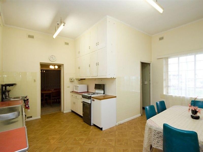 58 Seaview Road, West Beach SA 5024