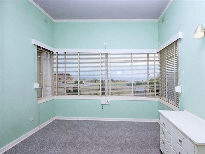 58 Seaview Road, West Beach SA 5024