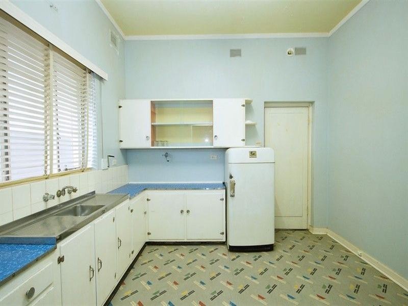 58 Seaview Road, West Beach SA 5024
