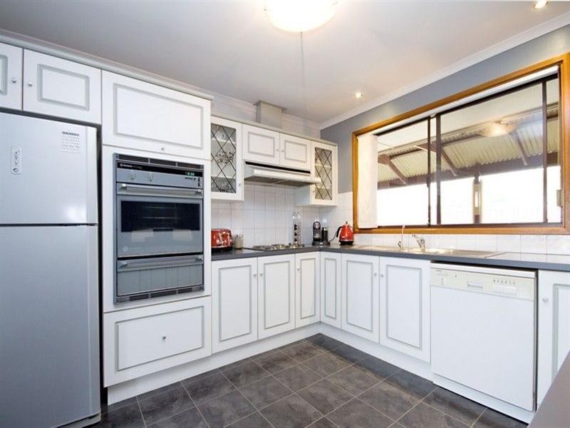 7 Peters Way, Seaton SA 5023