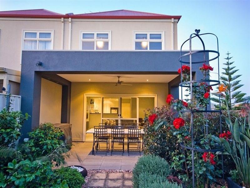 7 Mawson Close, Tennyson SA 5022