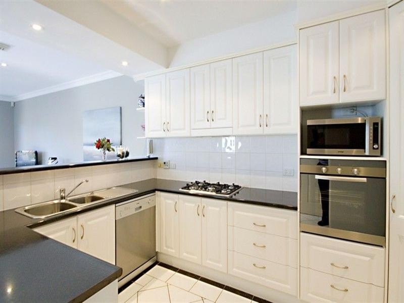 7 Mawson Close, Tennyson SA 5022