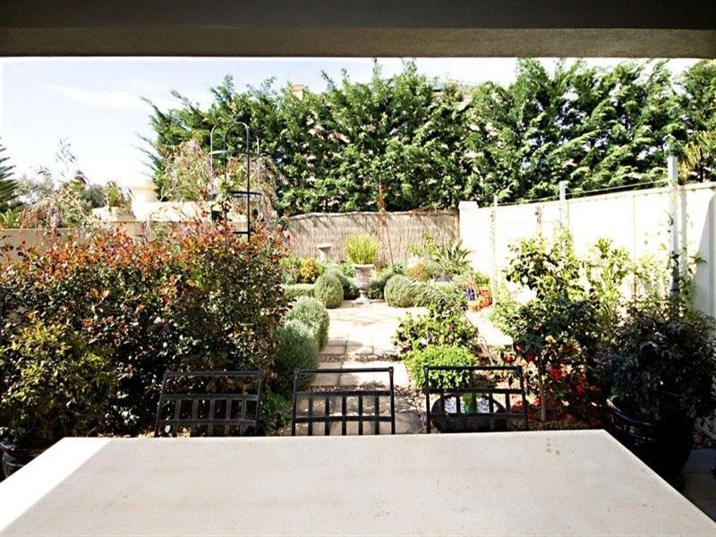 7 Mawson Close, Tennyson SA 5022