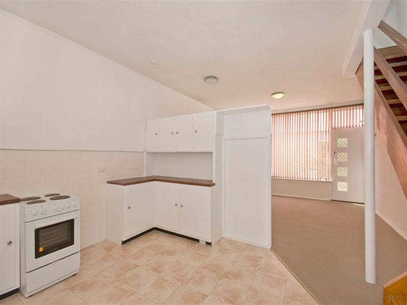 1/372 Seaview Road, Henley Beach SA 5022