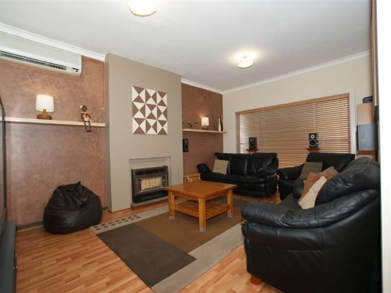 172 Cudmore Terrace, Henley Beach SA 5022