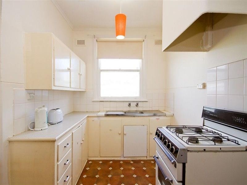 11 Cromwell Road, Kilburn SA 5084