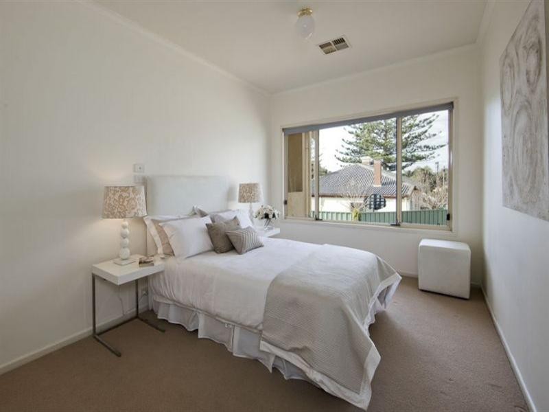 209 Military Road, Henley Beach South SA 5022