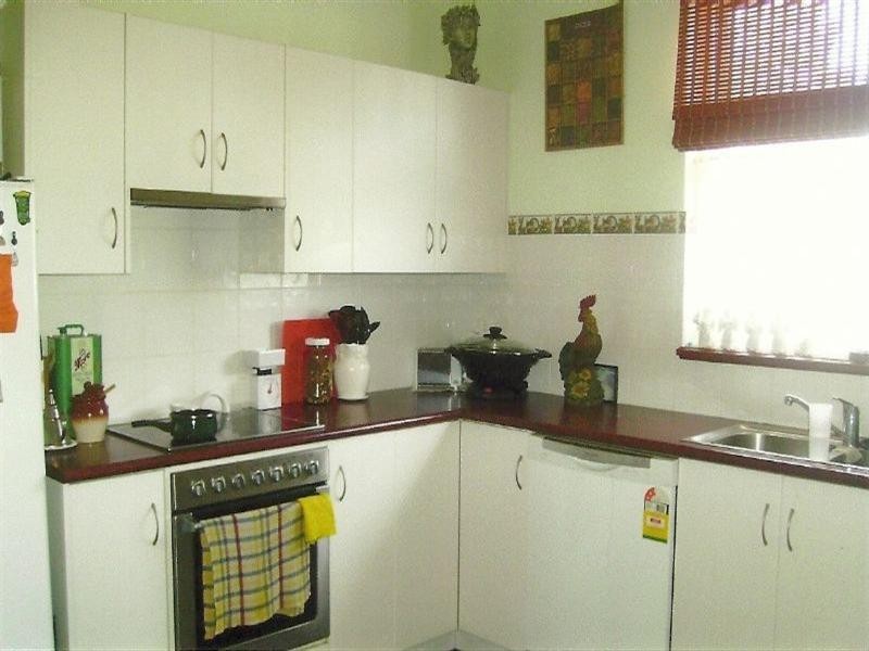 36 Danvers Grove, Woodville Gardens SA 5012