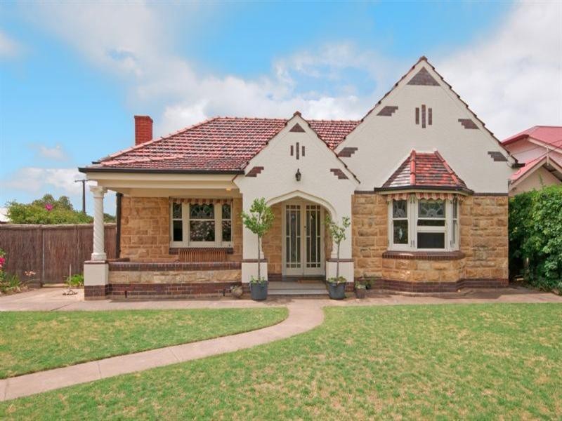 132 East Terrace, Henley Beach SA 5022