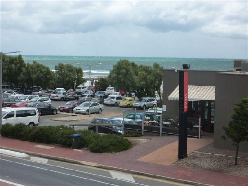 103/352 Seaview Road, Henley Beach SA 5022
