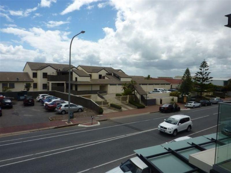 103/352 Seaview Road, Henley Beach SA 5022