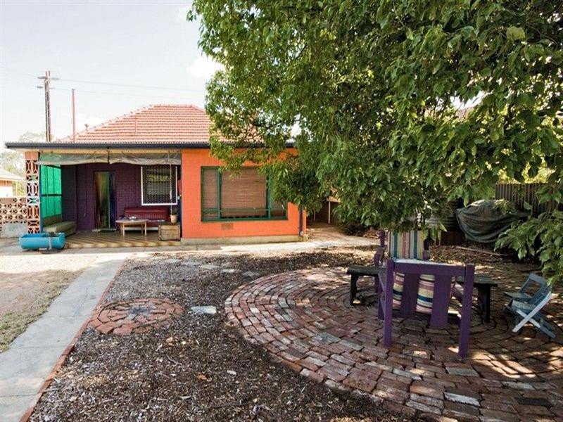 69 Dingera Avenue, North Plympton SA 5037