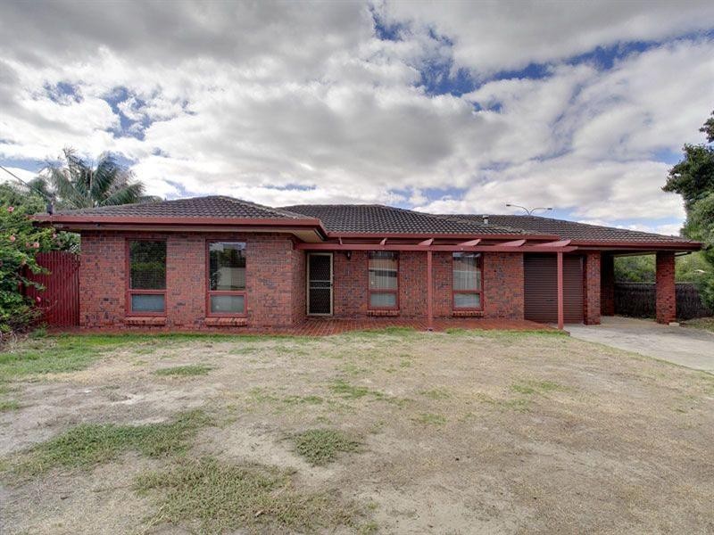 2 Estcourt Road, Tennyson SA 5022