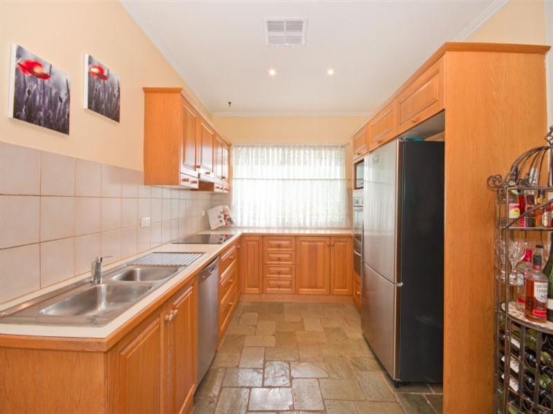 16 Hartog Street, Flinders Park SA 5025