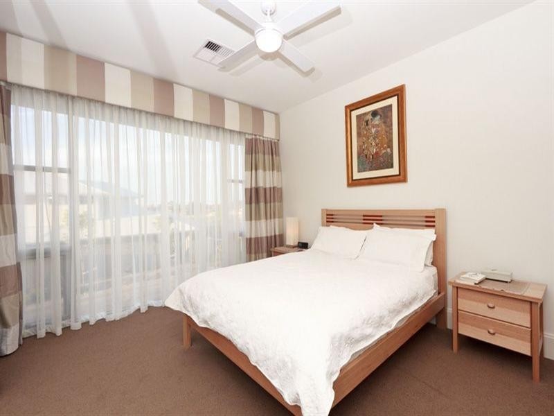 8 Paruna Road, Fulham Gardens SA 5024