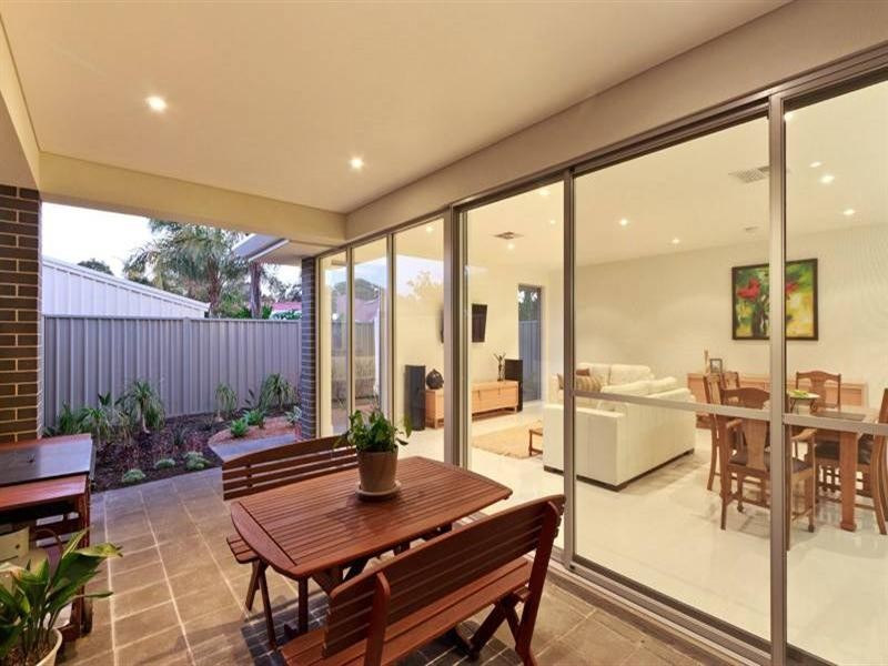 8 Paruna Road, Fulham Gardens SA 5024