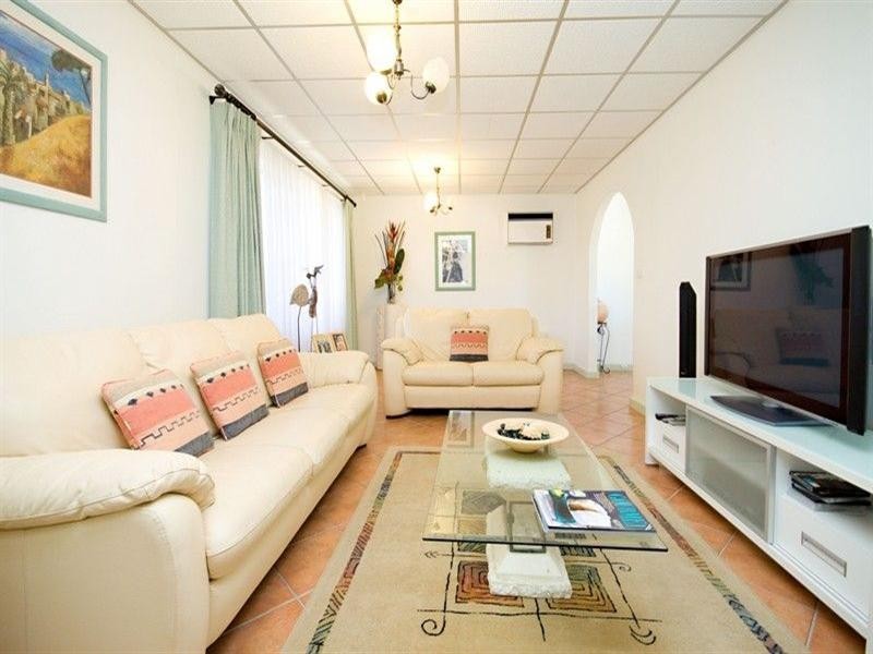 5 Newlands Drive, West Beach SA 5024