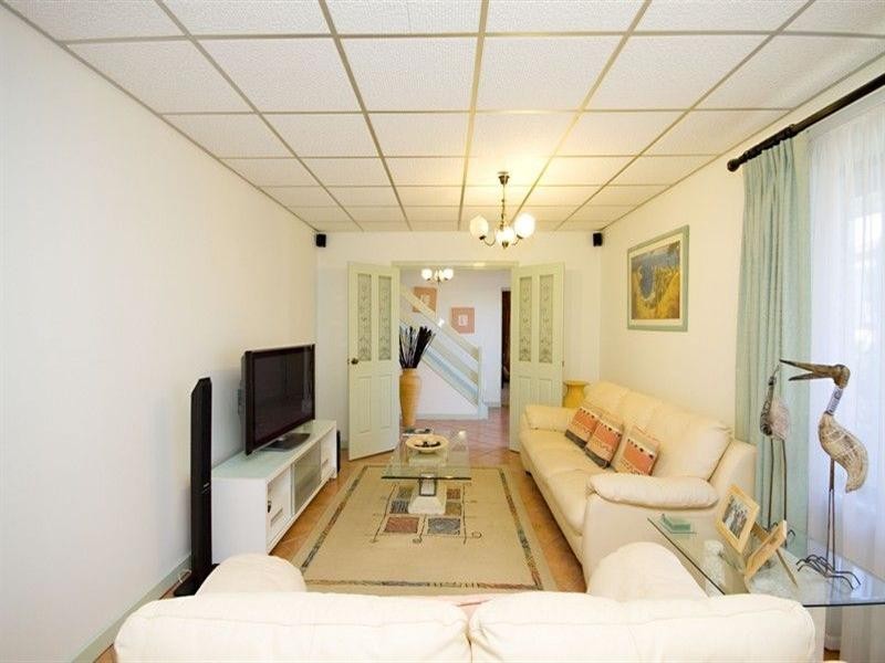 5 Newlands Drive, West Beach SA 5024