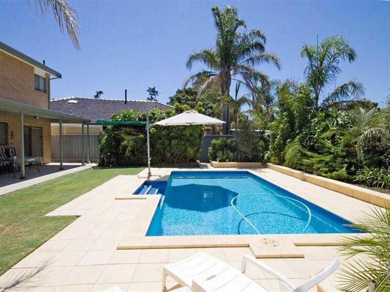 5 Newlands Drive, West Beach SA 5024