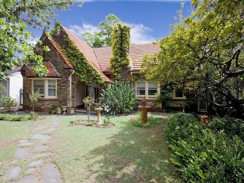 8 Strathmore Avenue, Lockleys SA 5032