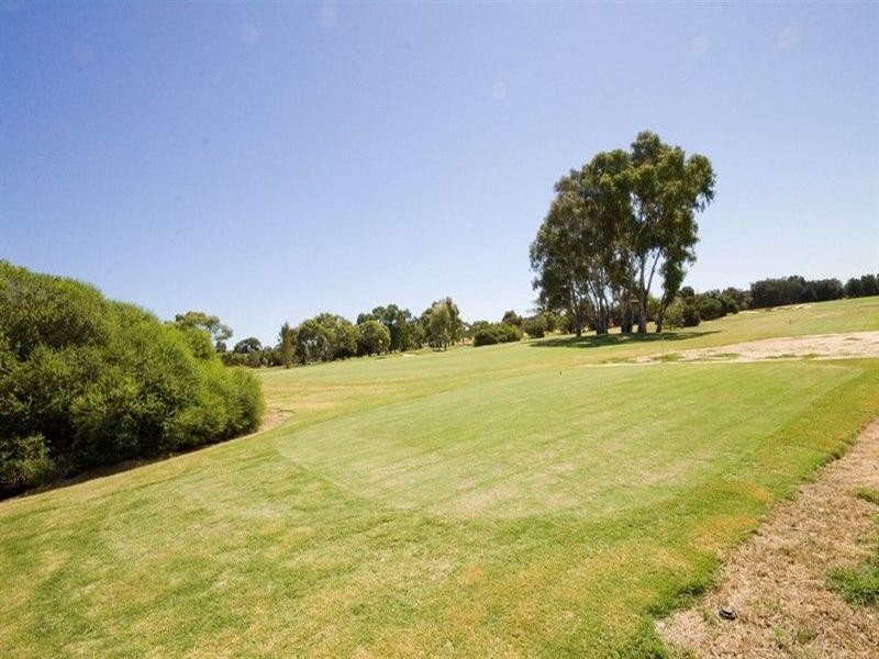 4 Par Crescent, Grange SA 5022