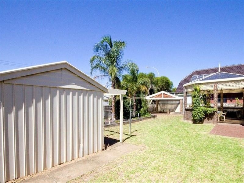 4 Par Crescent, Grange SA 5022