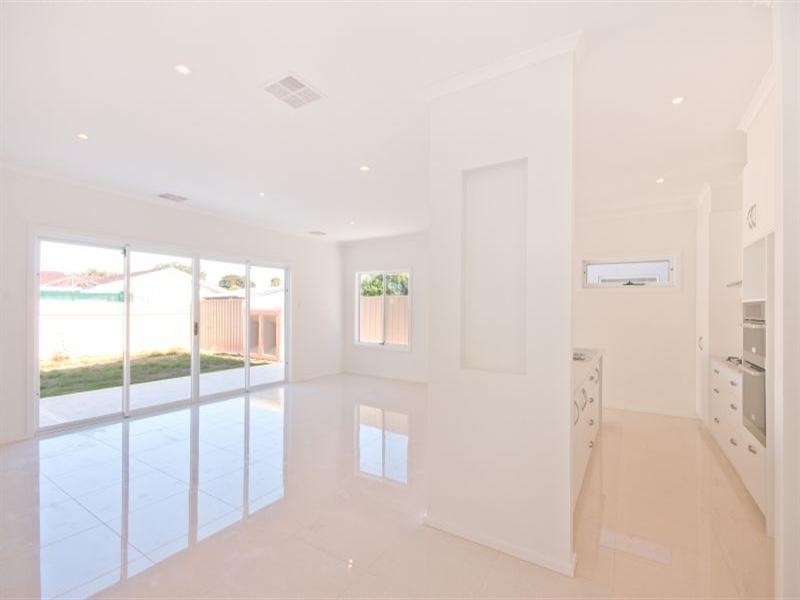 14 Jeanes Street, Henley Beach SA 5022