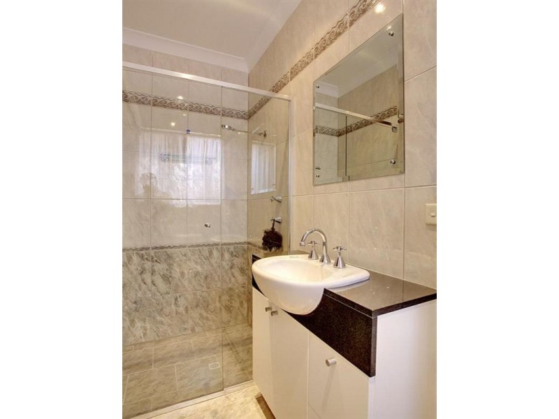 21 Rivett Avenue, Fulham Gardens SA 5024