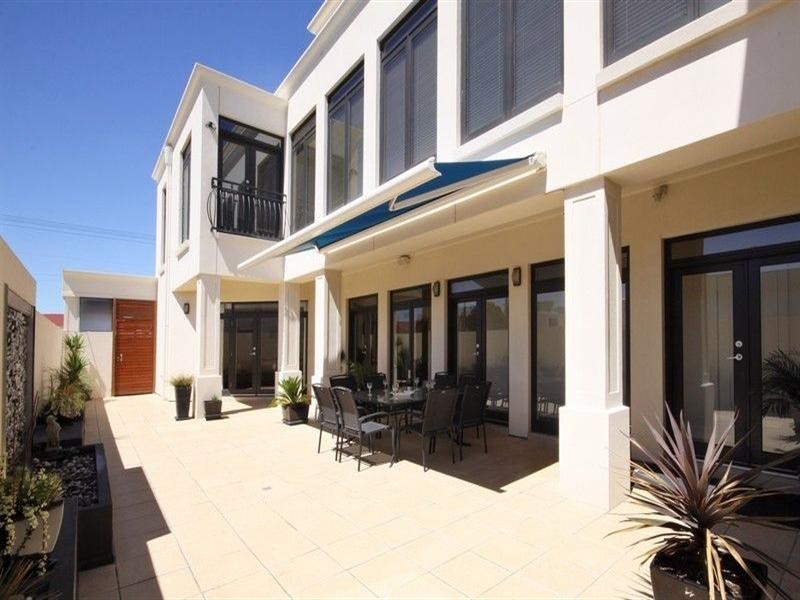 57A Seaview Road, Tennyson SA 5022