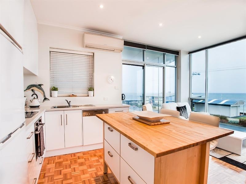 6/22 Seaview Road, West Beach SA 5024