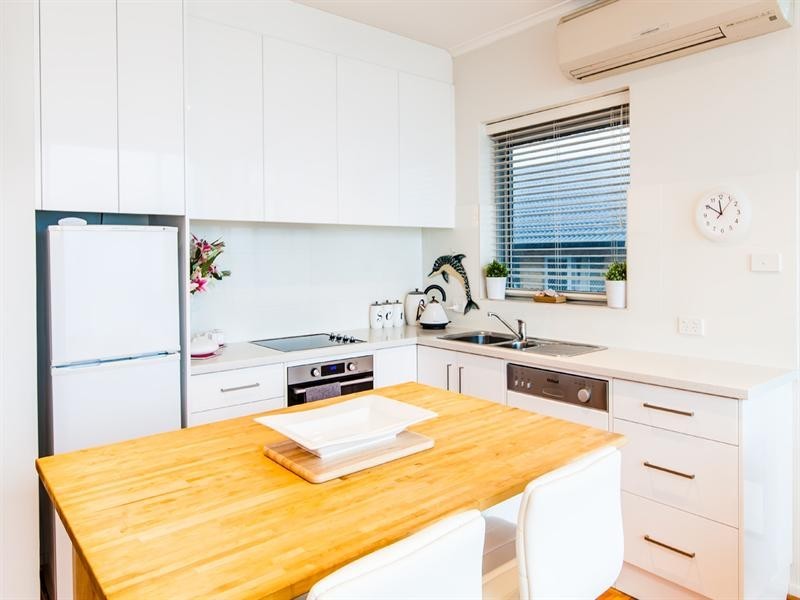 6/22 Seaview Road, West Beach SA 5024