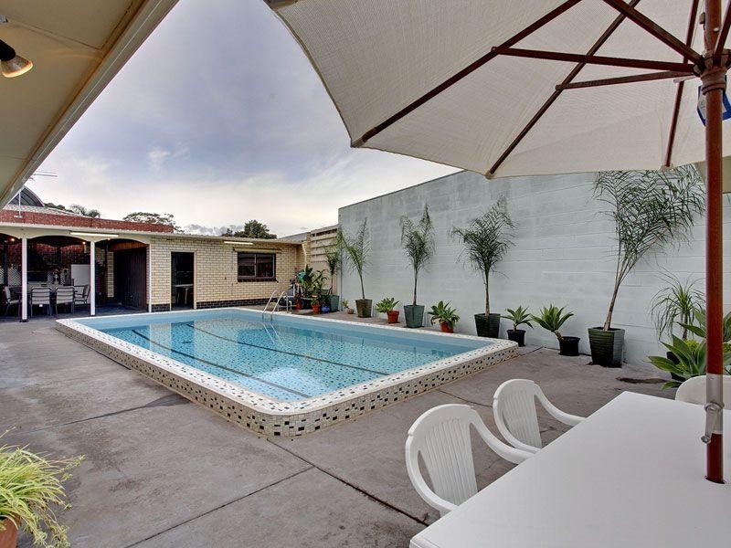 74 Ayton Avenue, Fulham SA 5024