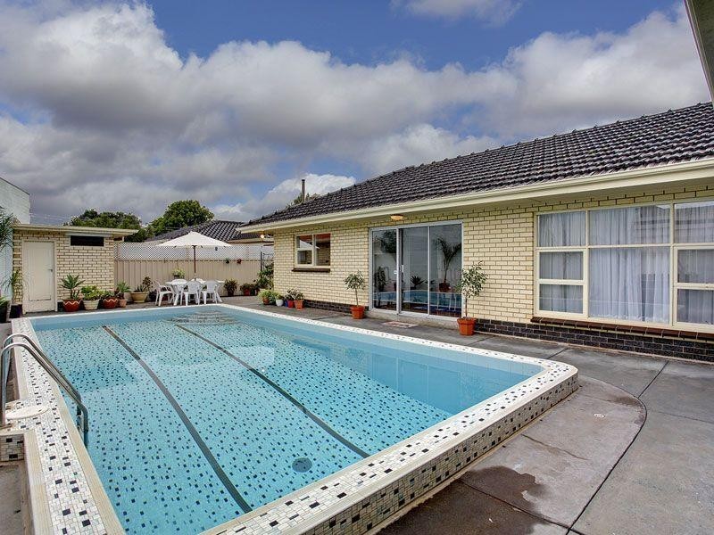 74 Ayton Avenue, Fulham SA 5024