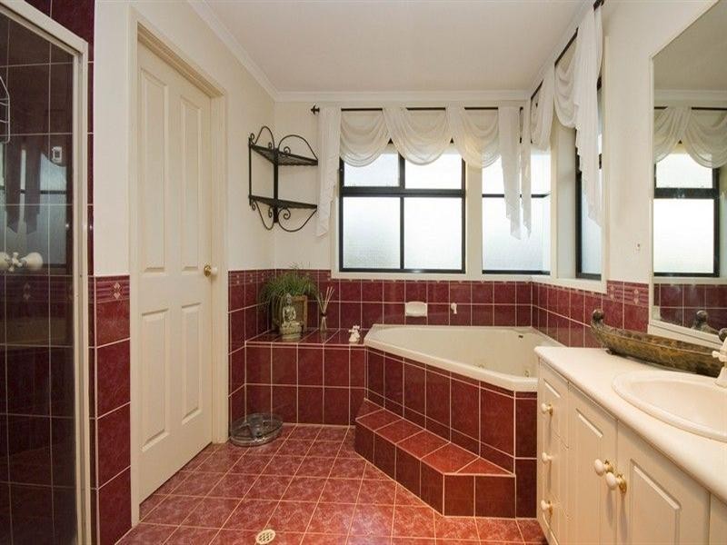 1 Alexander Court, Novar Gardens SA 5040