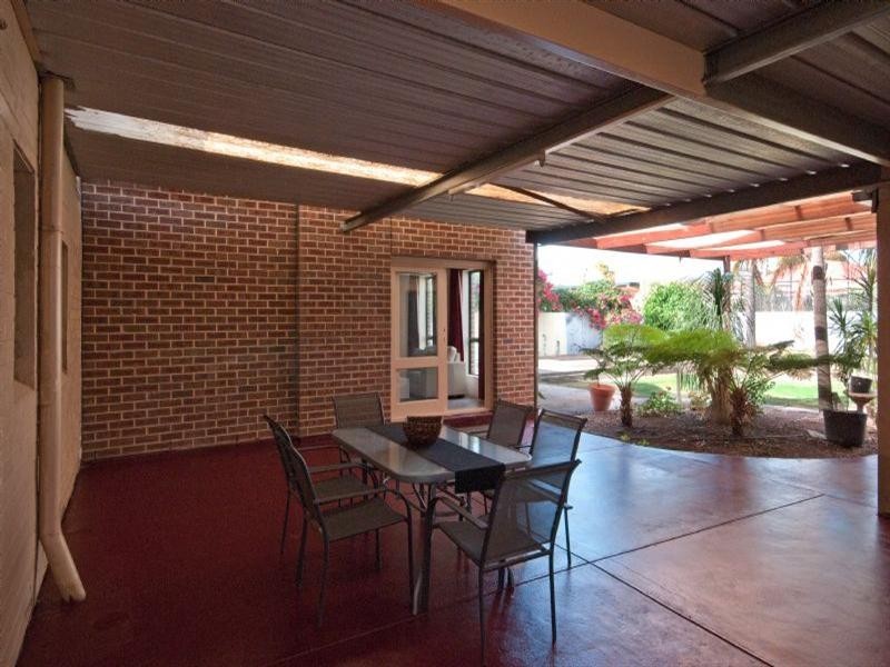 12 Squires Avenue, Seaton SA 5023