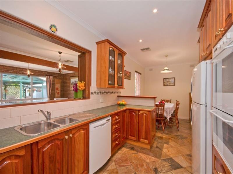 3 Crispian Street, Fulham SA 5024