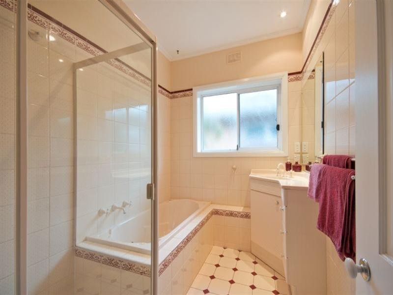 3 Crispian Street, Fulham SA 5024